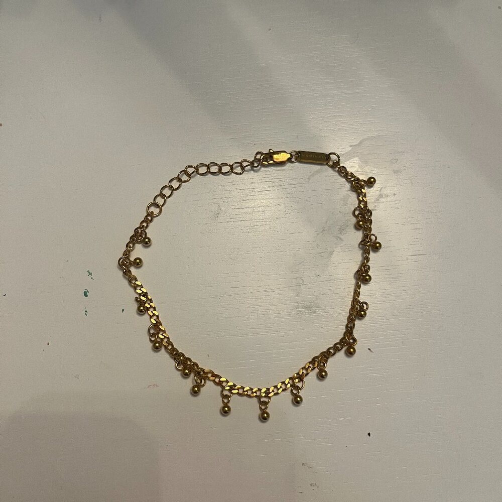 Gold Dangly Bracelet